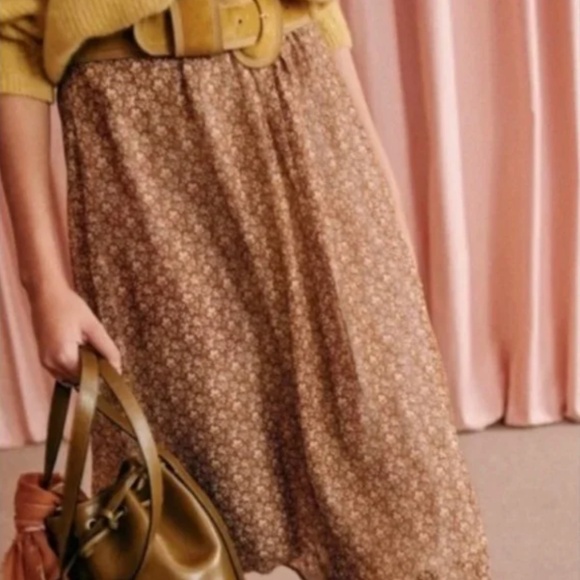 NWOT Sézane Maria Skirt Calanques print 36 (4) - Picture 1 of 9